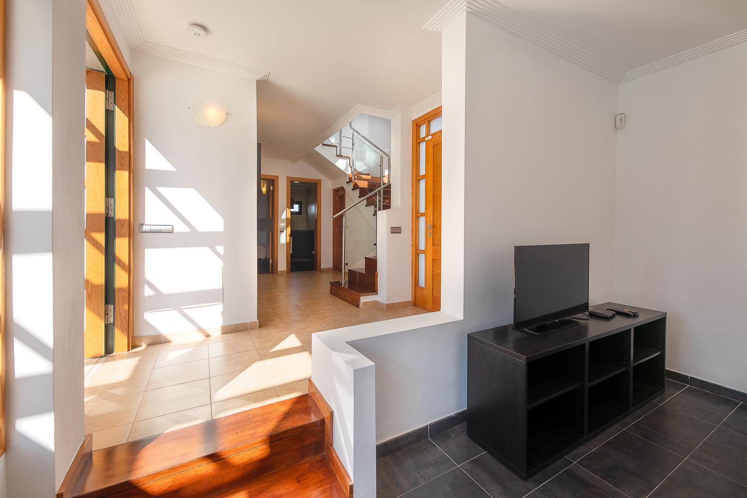 פלאיה בלנקה Camelot Holiday Homes By Livvo מראה חיצוני תמונה